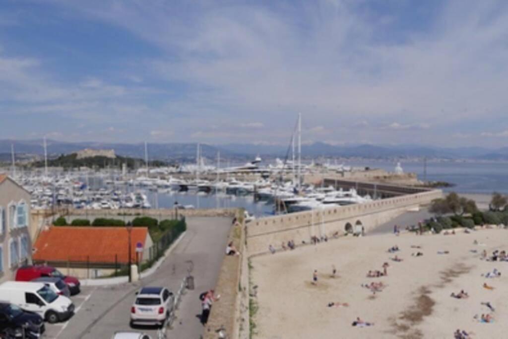 Bord De Mer - Ac, Wifi, Chic, Sea View, Beach 2 Minutes Walk アンティーブ エクステリア 写真